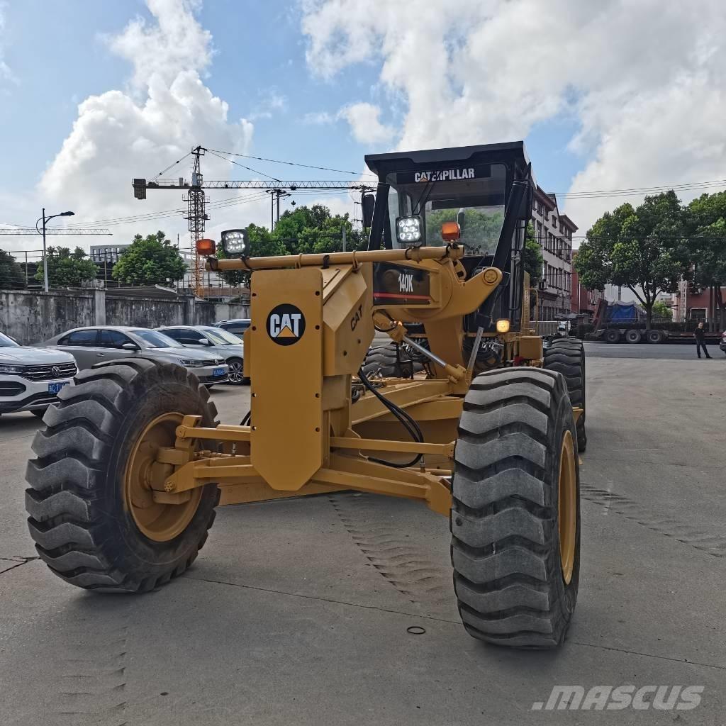 CAT 140k Γκρέιντερς