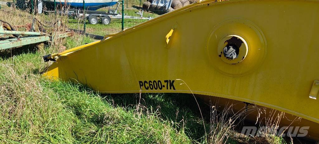 Komatsu PC 600-7K Μπούμες και κουτάλες
