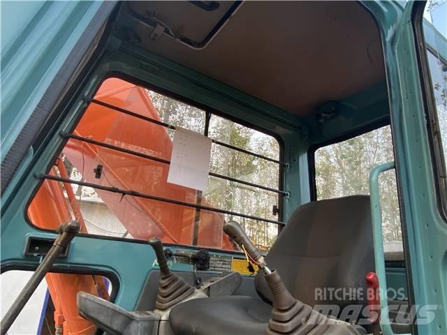 Hitachi EX200-2 Εκσκαφείς με ερπύστριες