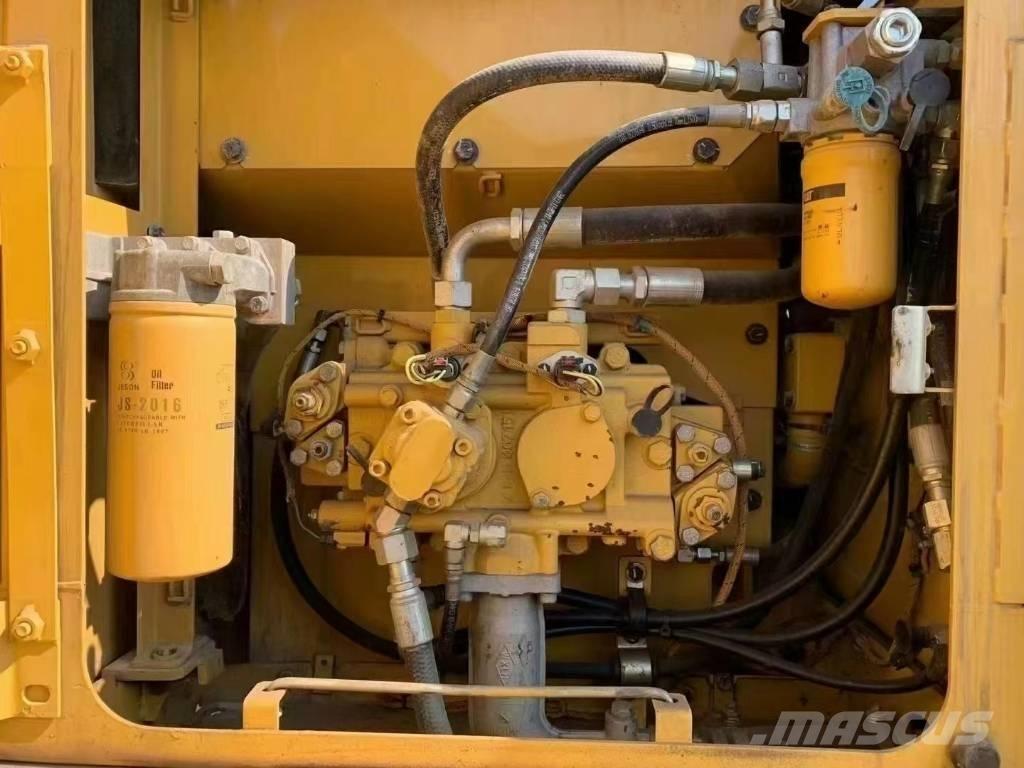 CAT CAT318D Εκσκαφείς με ερπύστριες