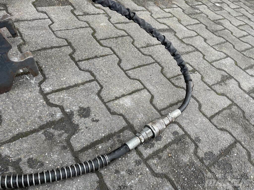 Gehl GS35 Σφυριά / Σπαστήρες