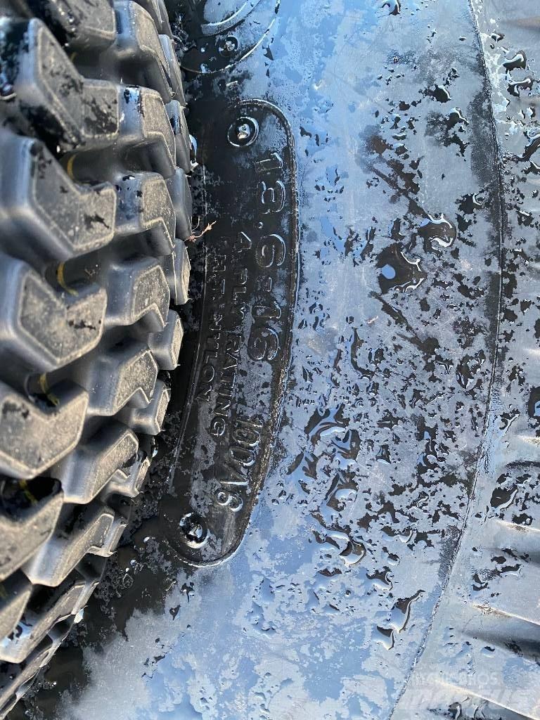 Kubota Welded Wheels Ελαστικά και ζάντες