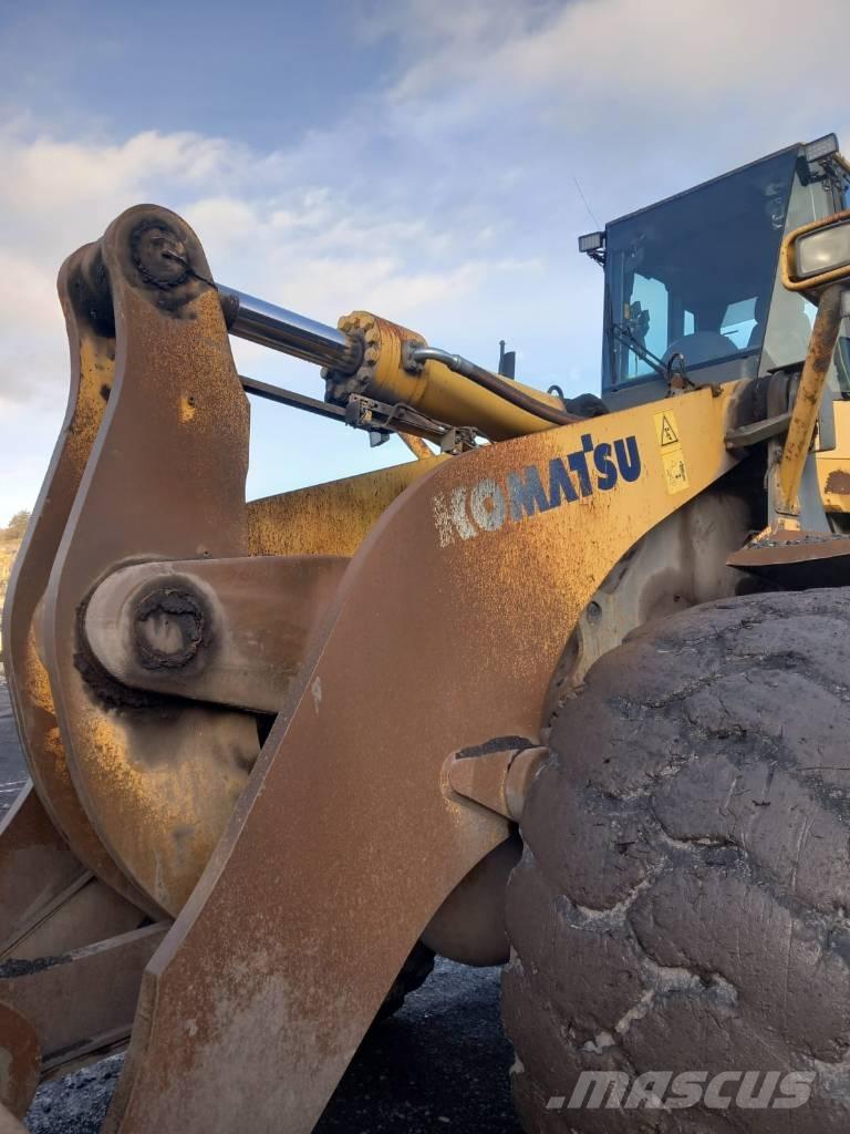 Komatsu WA 600-6 Φορτωτές με λάστιχα (Τροχοφόροι)