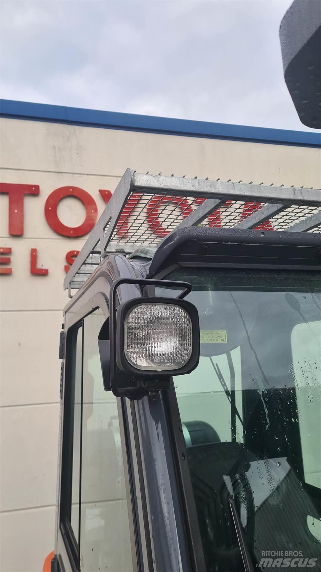 Toyota 02-8FGF30 Περονοφόρα ανυψωτικά κλαρκ με φυσικό αέριο LPG
