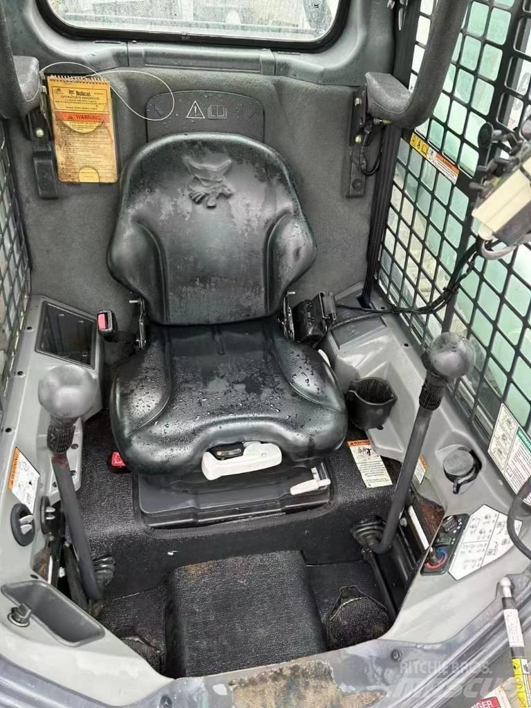 Bobcat S 750 Φορτωτάκια