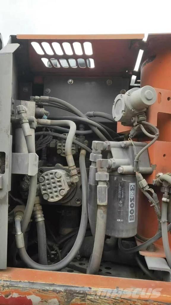 Hitachi ZX130W Εκσκαφείς με τροχούς - λάστιχα