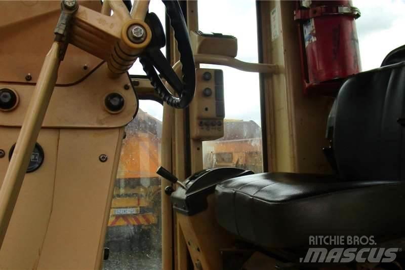 CAT 140H Γκρέιντερς