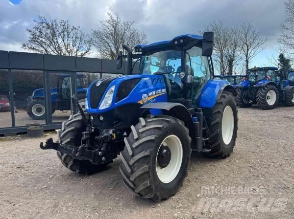 New Holland T7.225 Τρακτέρ