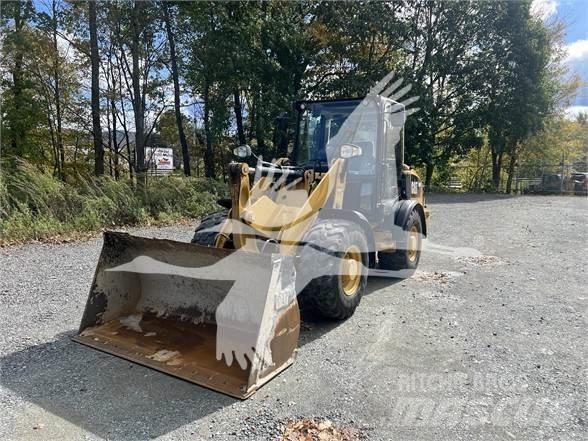 CAT 906M Φορτωτές με λάστιχα (Τροχοφόροι)