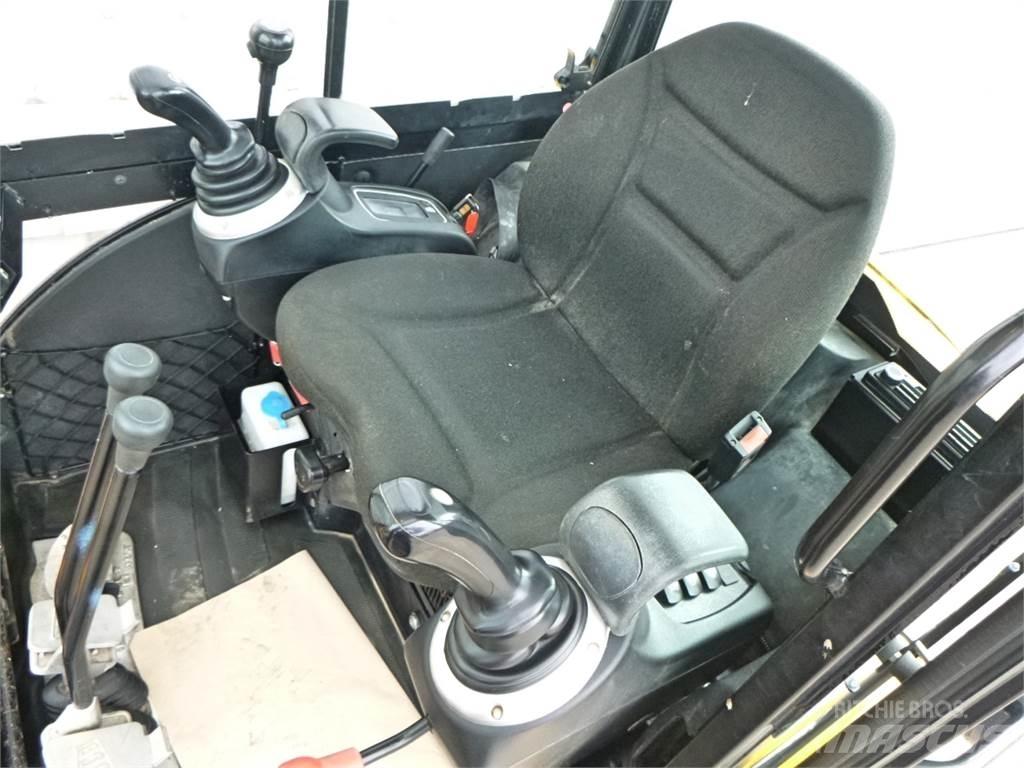 JCB 8026CTS Εκσκαφάκι (διαβολάκι) < 7t