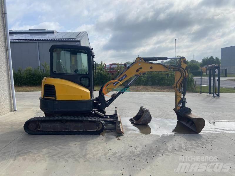 Bobcat E 35 Εκσκαφείς με τροχούς - λάστιχα