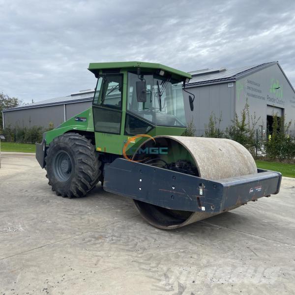 Dynapac CA302D Κύλινδροι συμπίεσης εδάφους