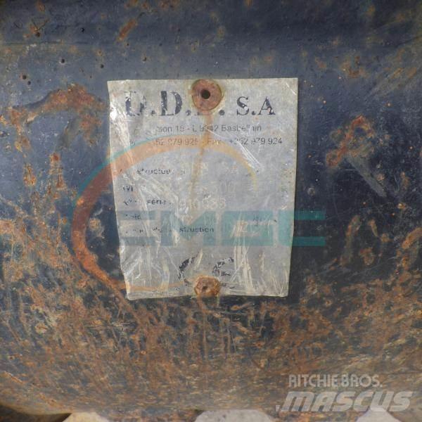  Klac F Κουβάδες