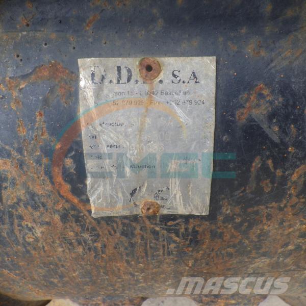  Klac F Κουβάδες