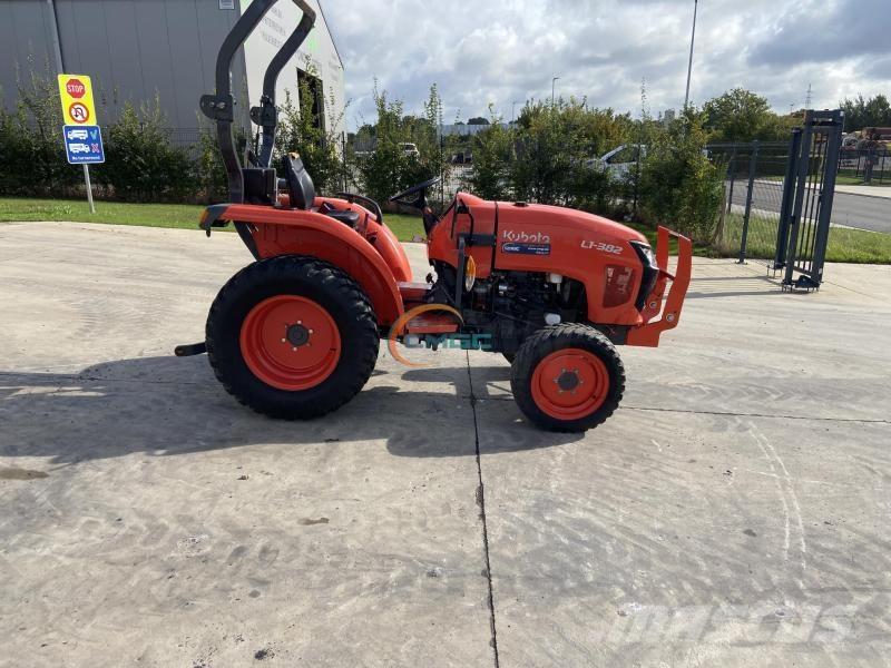 Kubota L1-382 Τρακτέρ