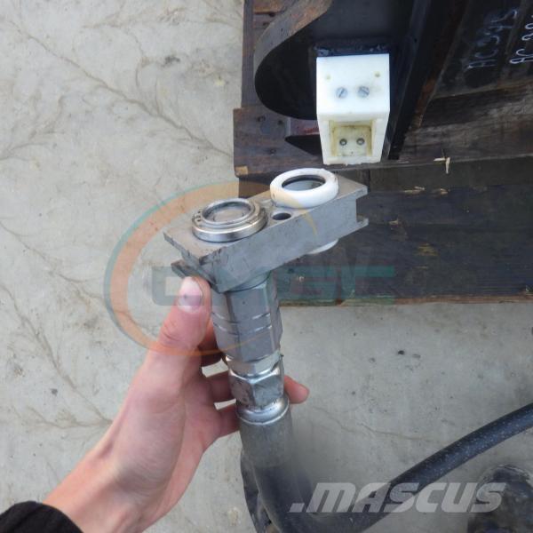 Sandvik CB45S Σφυριά / Σπαστήρες