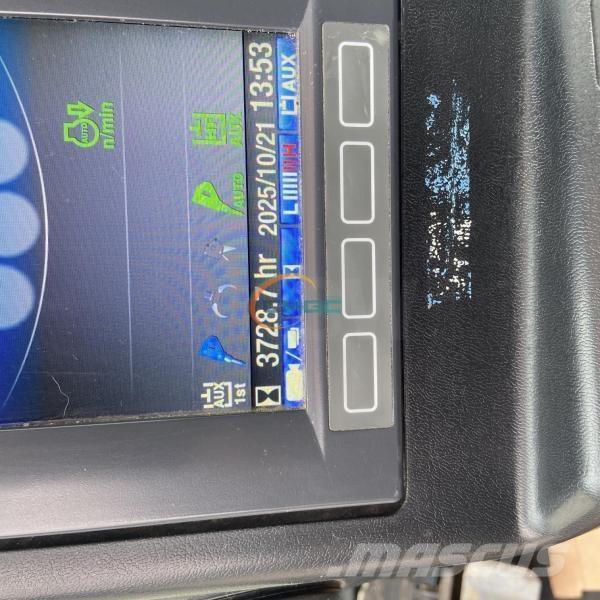 Takeuchi TB215R Εκσκαφείς με τροχούς - λάστιχα