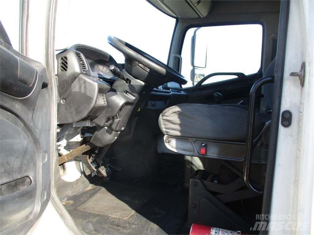 Hino 338 Φορτηγά θρυμματισένου ξύλου