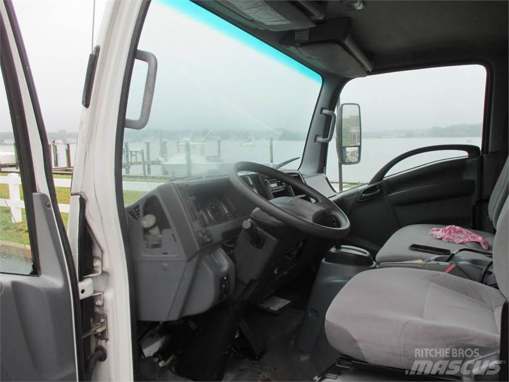 Isuzu NQR Φορτηγά Ανατροπή