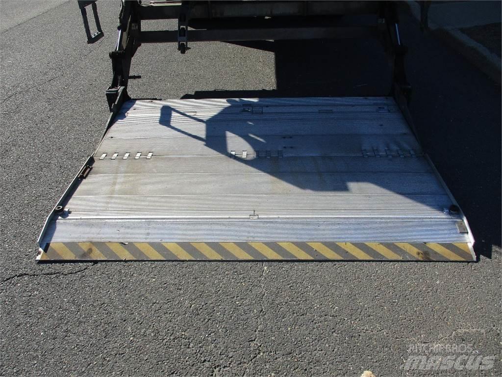 Isuzu NRR Φορτηγά Κόφα
