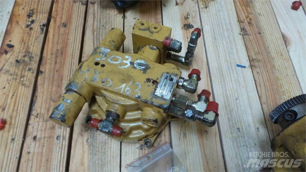 CAT 303C Υδραυλικά