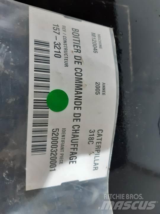 CAT 318C Καμπίνες και εσωτερικό