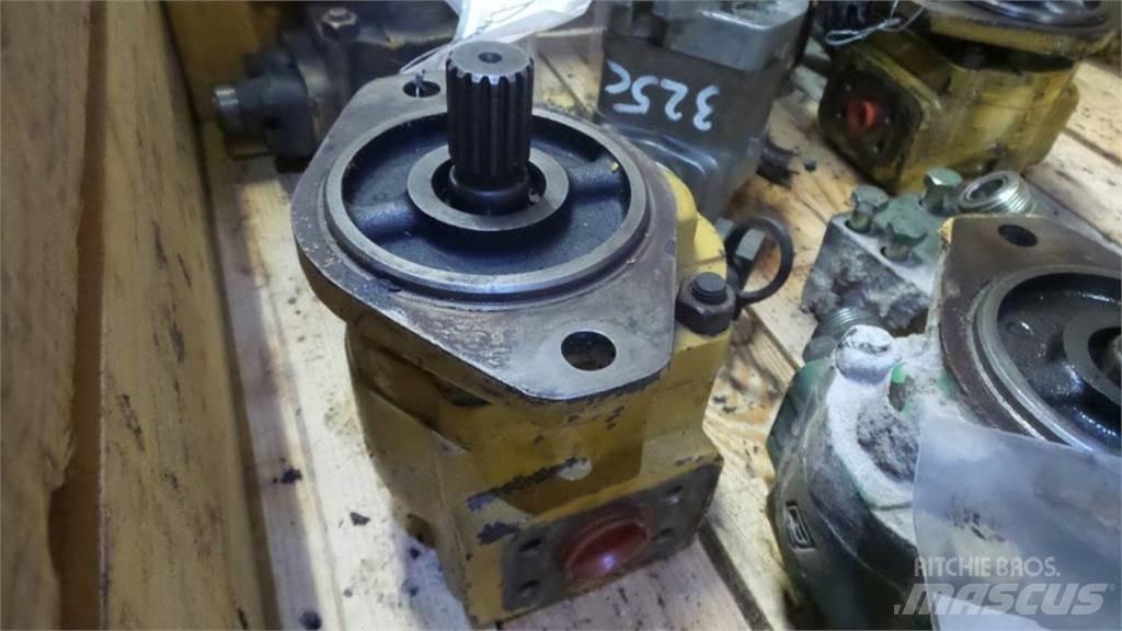 CAT 320B Υδραυλικά