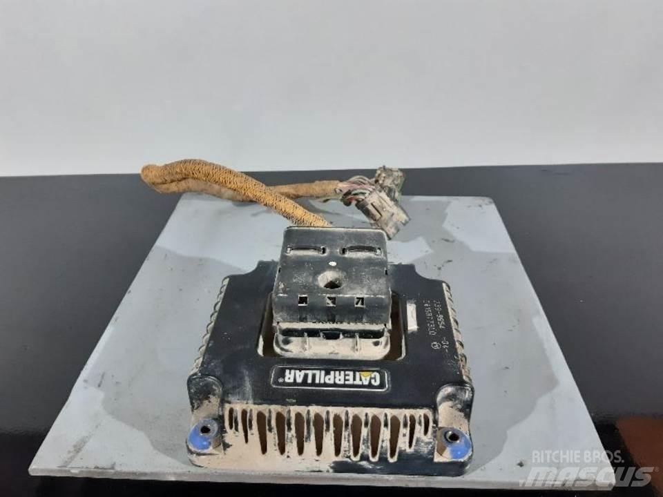 CAT 320DL Καμπίνες και εσωτερικό