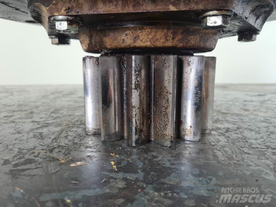 CAT 323DL Μετάδοση κίνησης