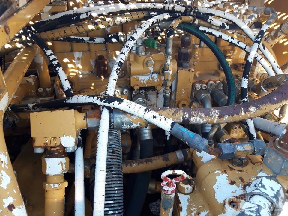 CAT 325LN Υδραυλικά