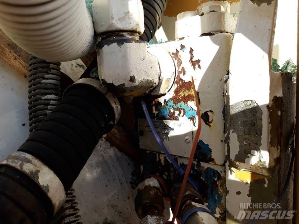CAT 325LN Υδραυλικά