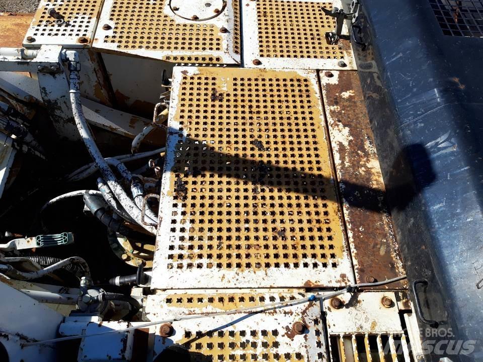 CAT 325LN Καμπίνες και εσωτερικό