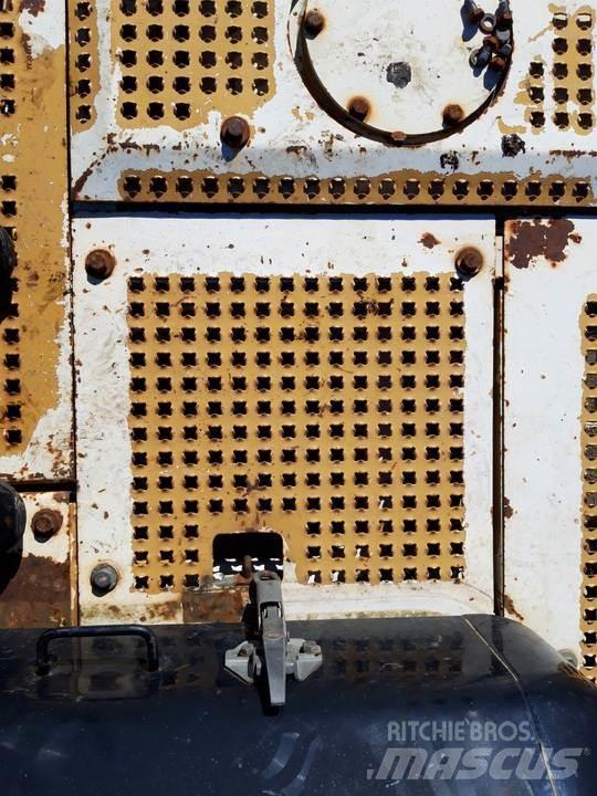 CAT 325LN Καμπίνες και εσωτερικό
