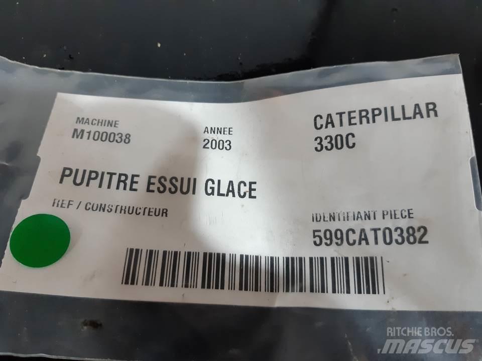 CAT 330C Καμπίνες και εσωτερικό