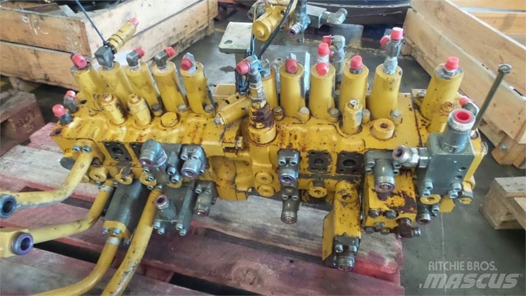 CAT 330DL Υδραυλικά