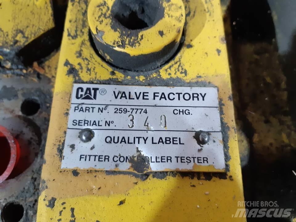 CAT 345C Υδραυλικά