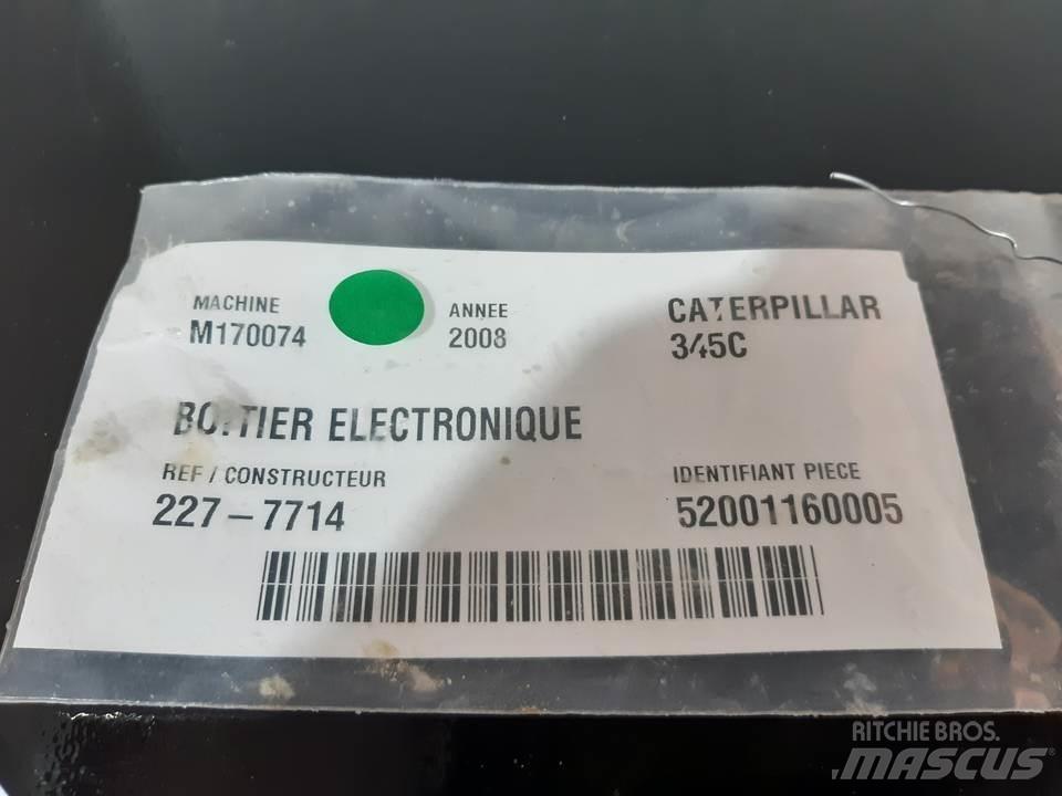 CAT 345C Καμπίνες και εσωτερικό
