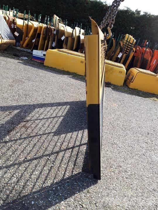 CAT 345C Καμπίνες και εσωτερικό