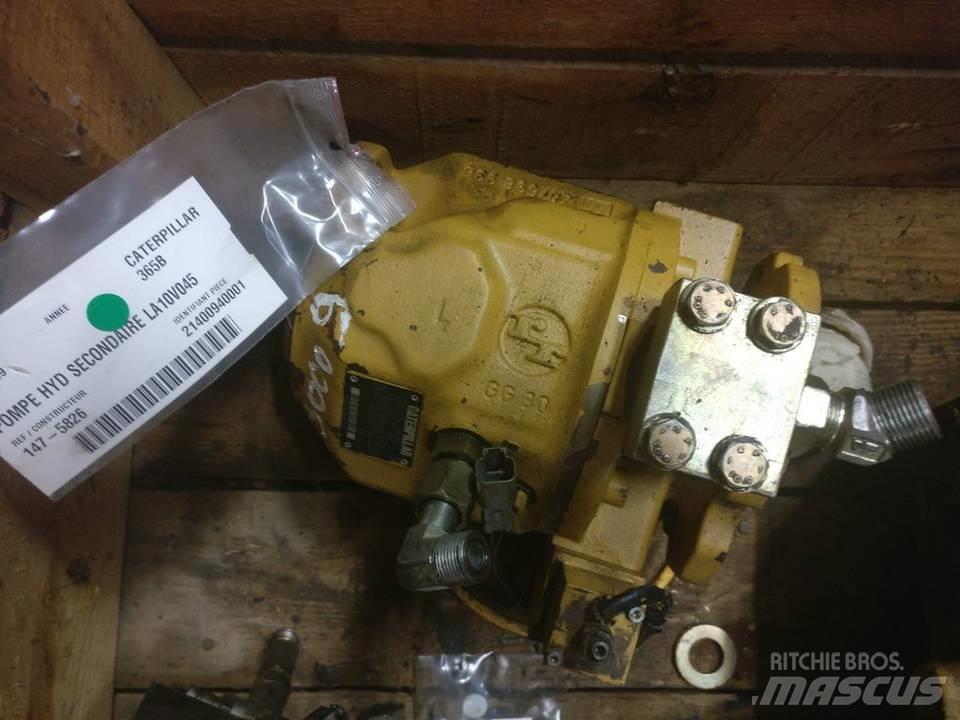 CAT 365B Υδραυλικά