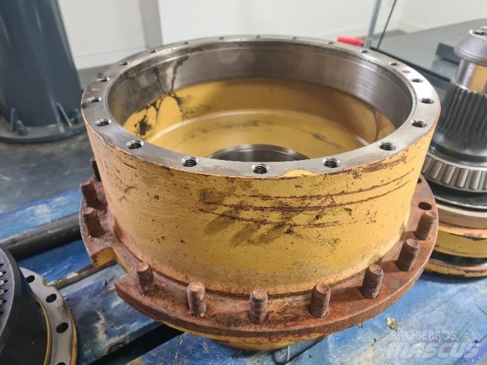 CAT 735 Μετάδοση κίνησης