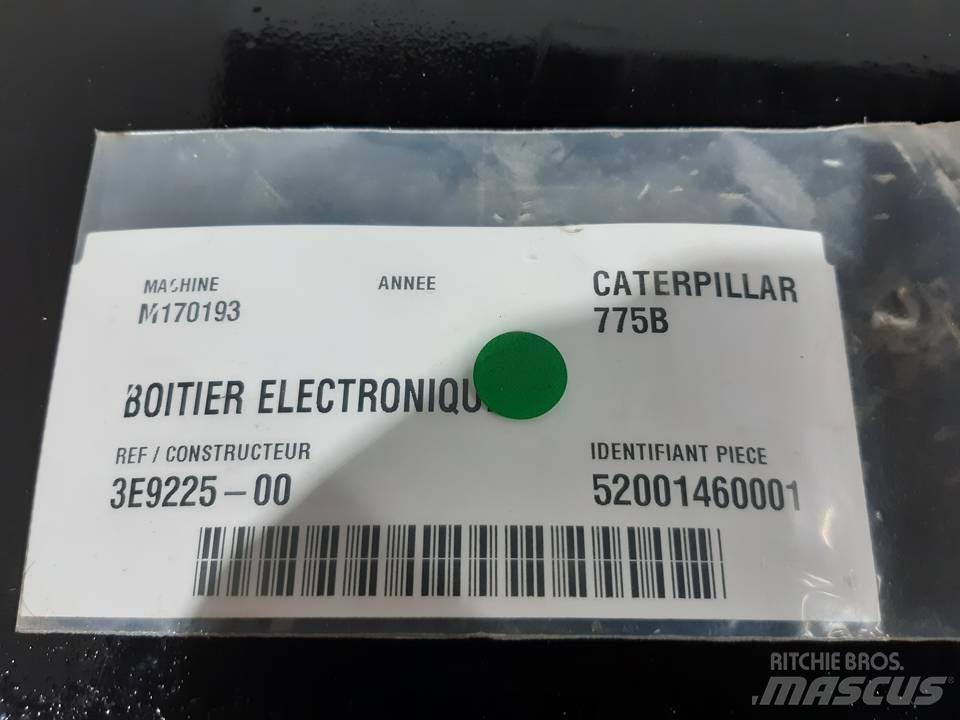 CAT 775B Καμπίνες και εσωτερικό
