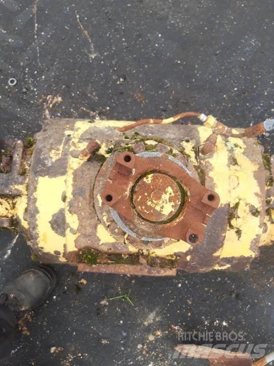 CAT 928F Μετάδοση κίνησης