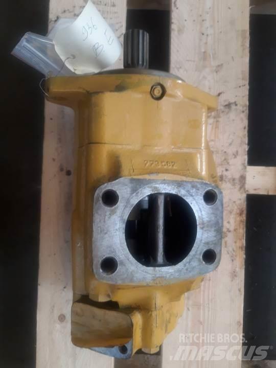 CAT 936E Υδραυλικά