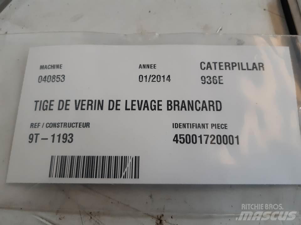CAT 936E Υδραυλικά