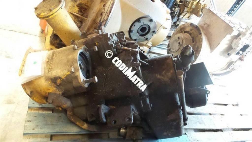 CAT 944A Μετάδοση κίνησης