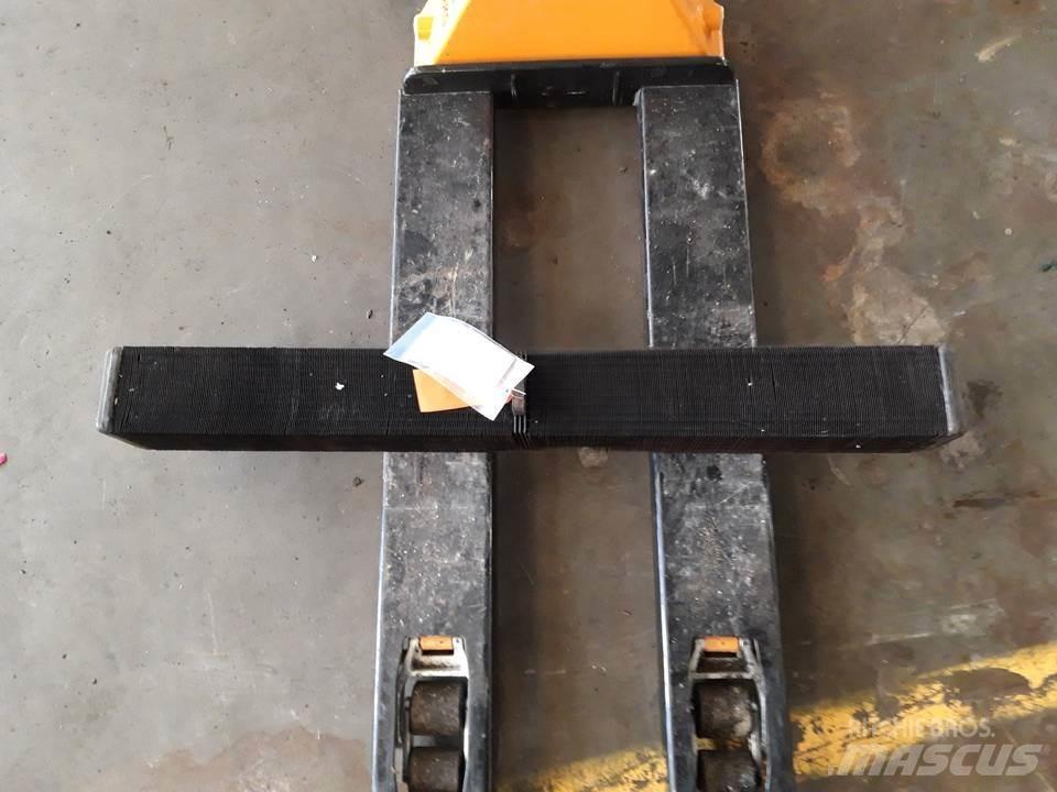CAT 970F Κινητήρες