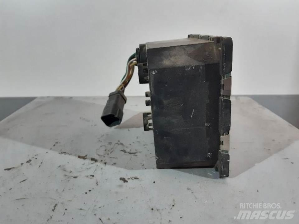 CAT 980GII Καμπίνες και εσωτερικό