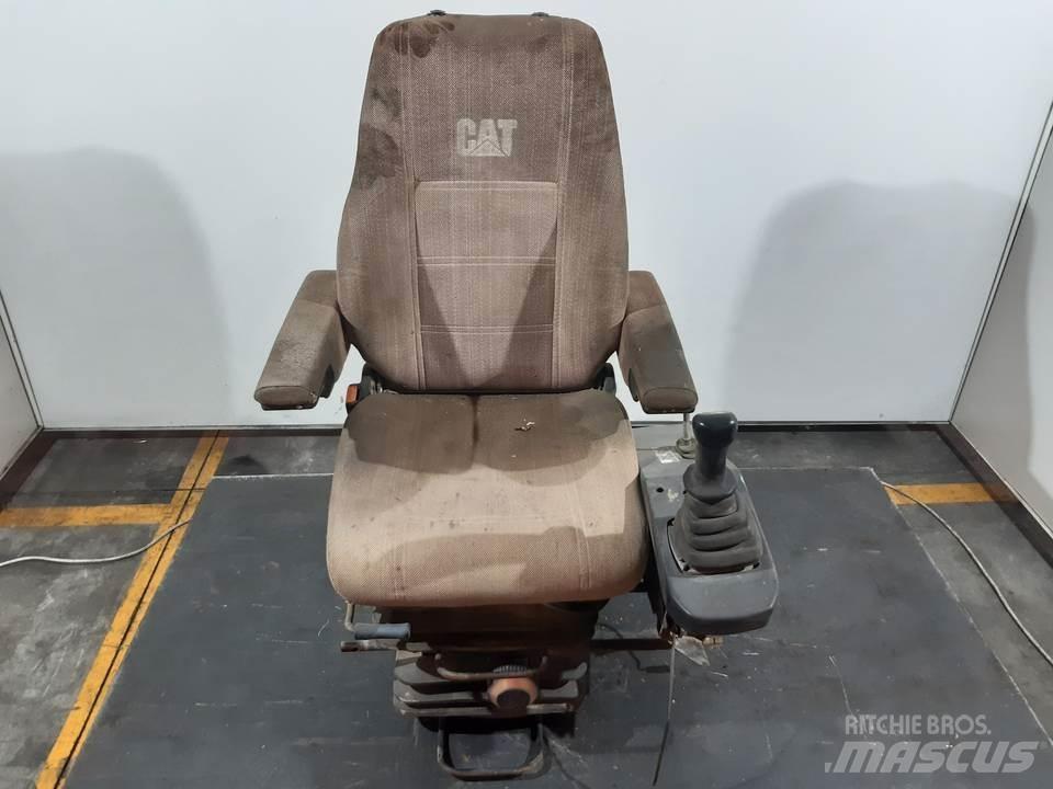 CAT M312 Καμπίνες και εσωτερικό