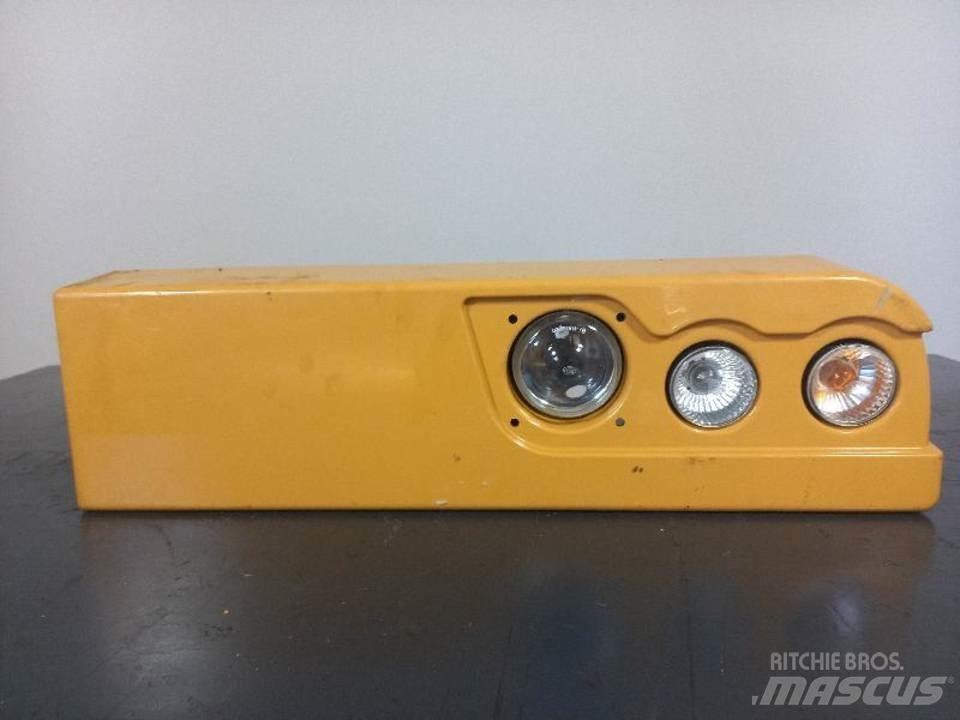 CAT M320F Καμπίνες και εσωτερικό