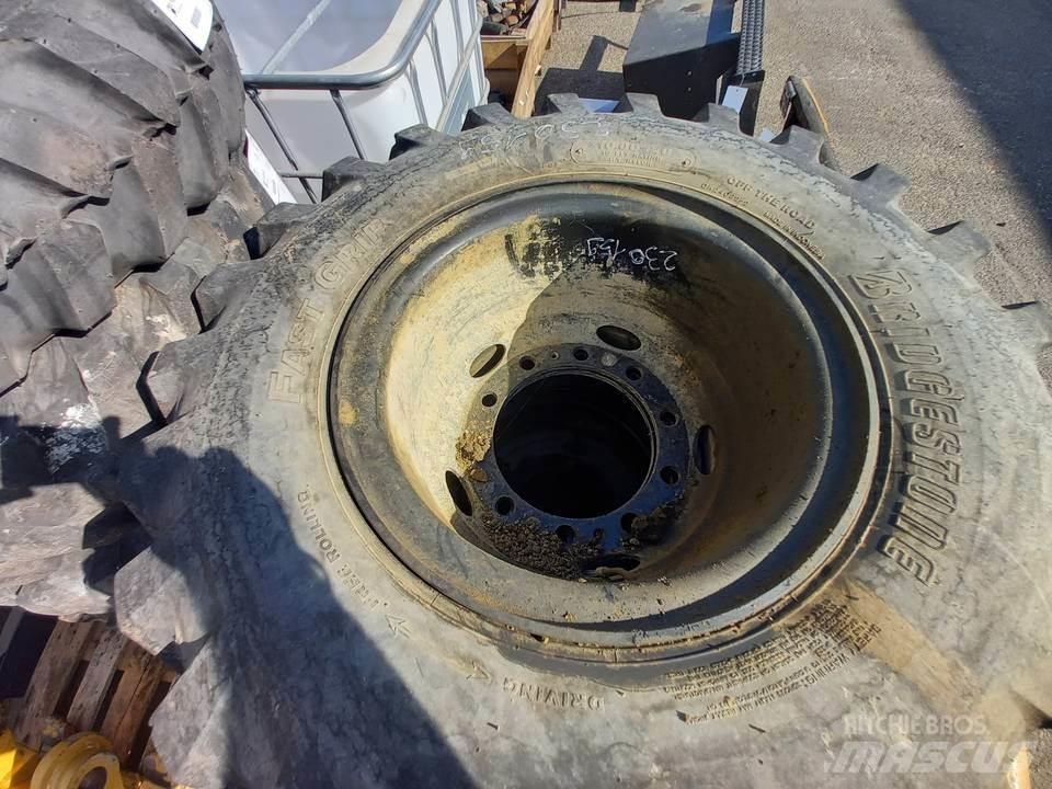 CAT M320F Σύστημα κύλισης undercarriage